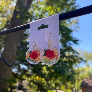 Rose resin earrings